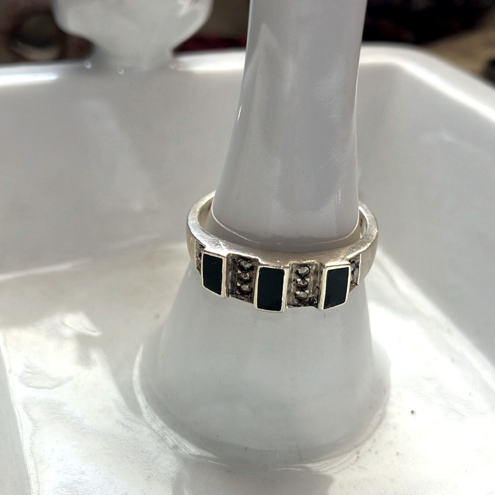 Black onxy & marcasite 925 SS ring